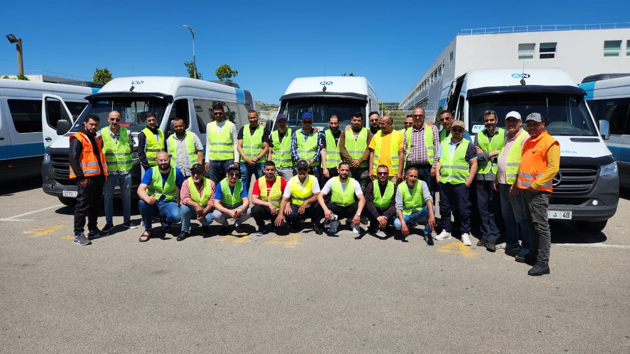 AINZOHRA TRANS , Transport de personnels à Tanger