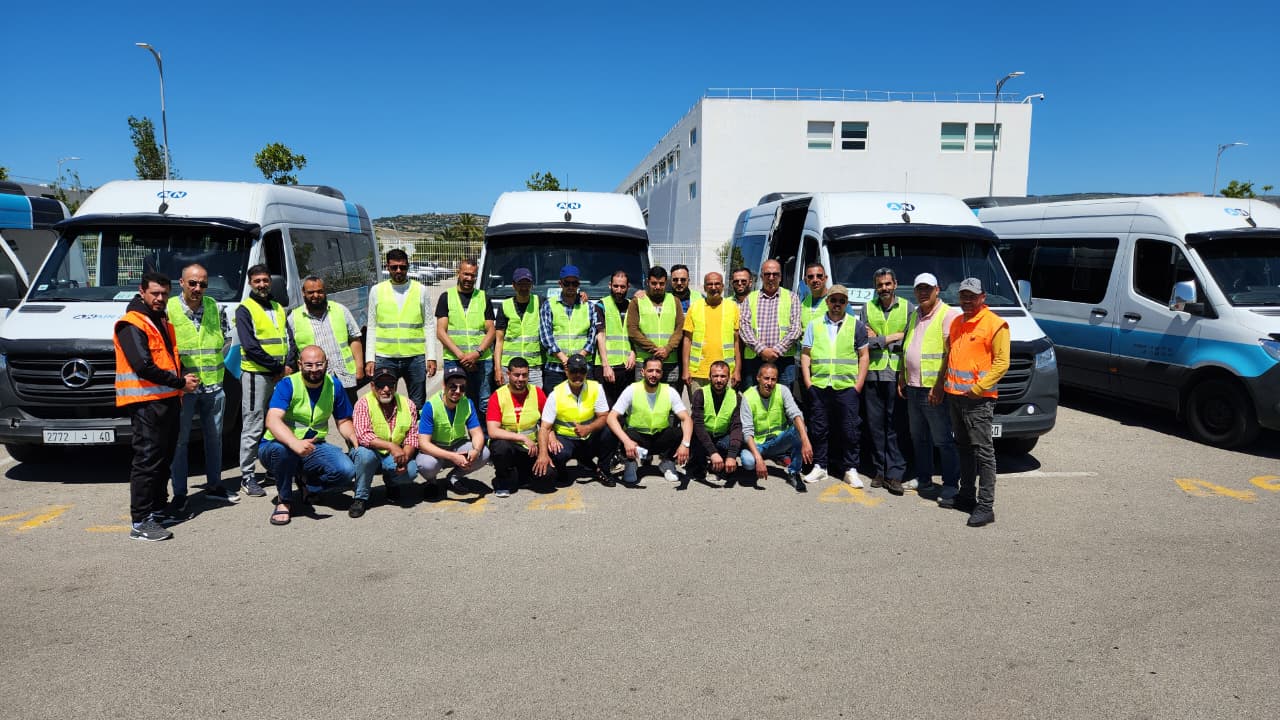 AINZOHRA TRANS , Transport de personnels à Tanger